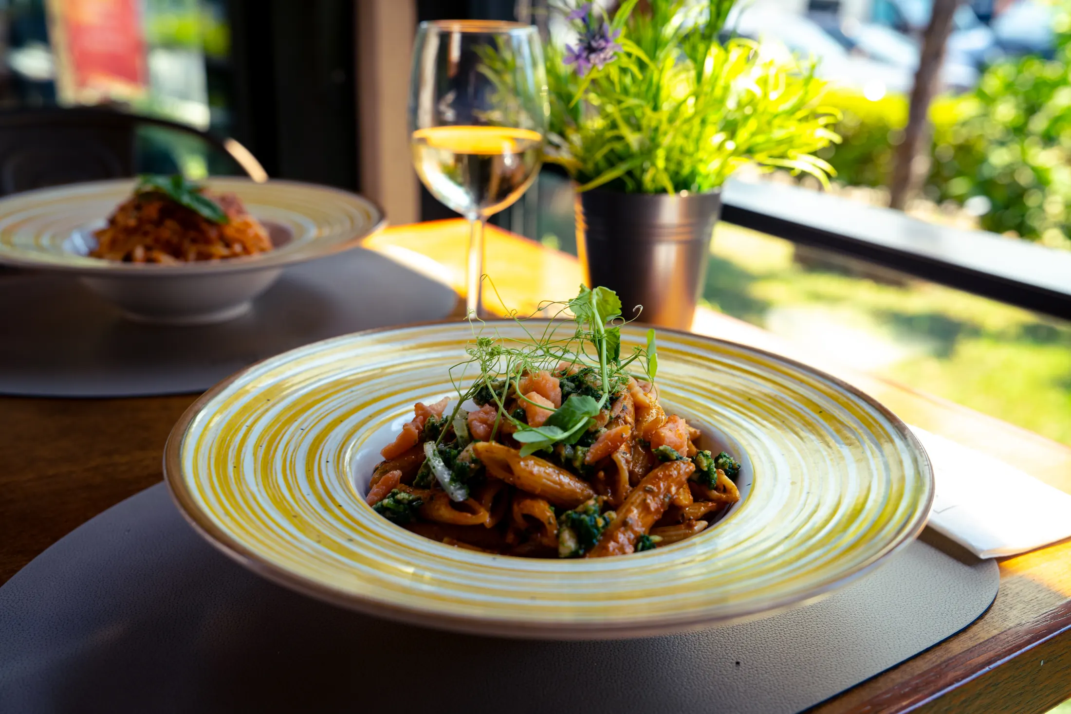 Salmon & spinach penne in tomato sauce, Pizzeria Villa Diana, Lučac, Split