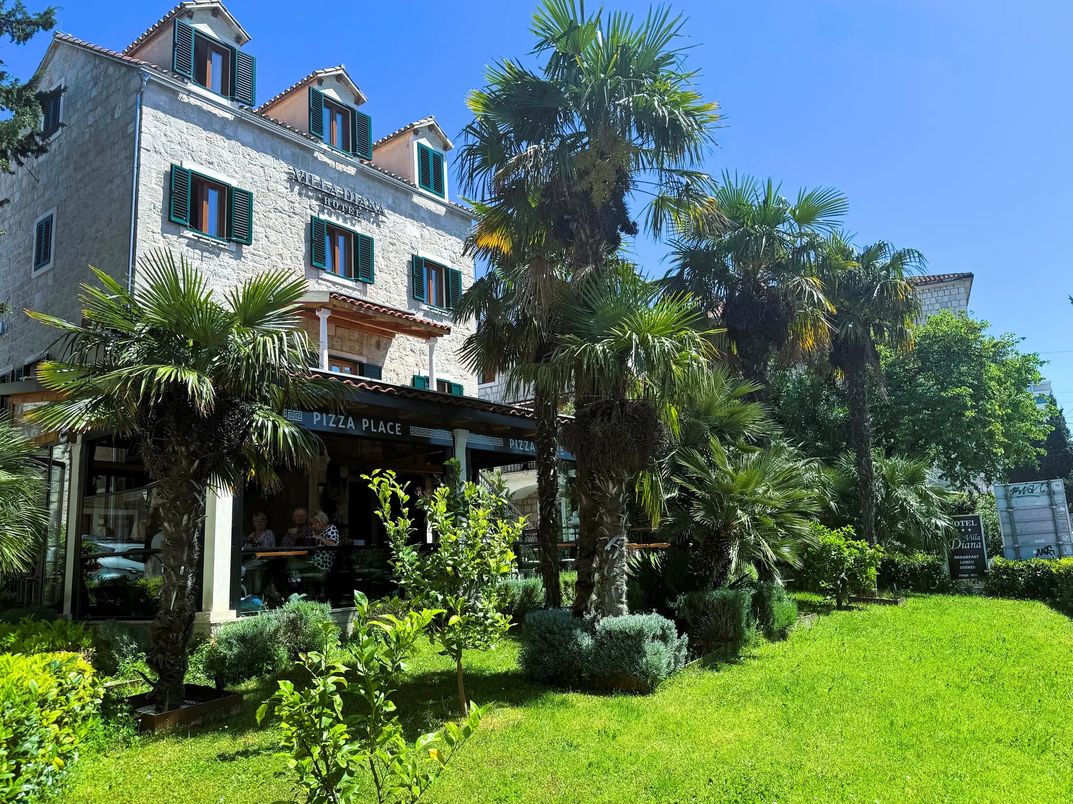 Hotel