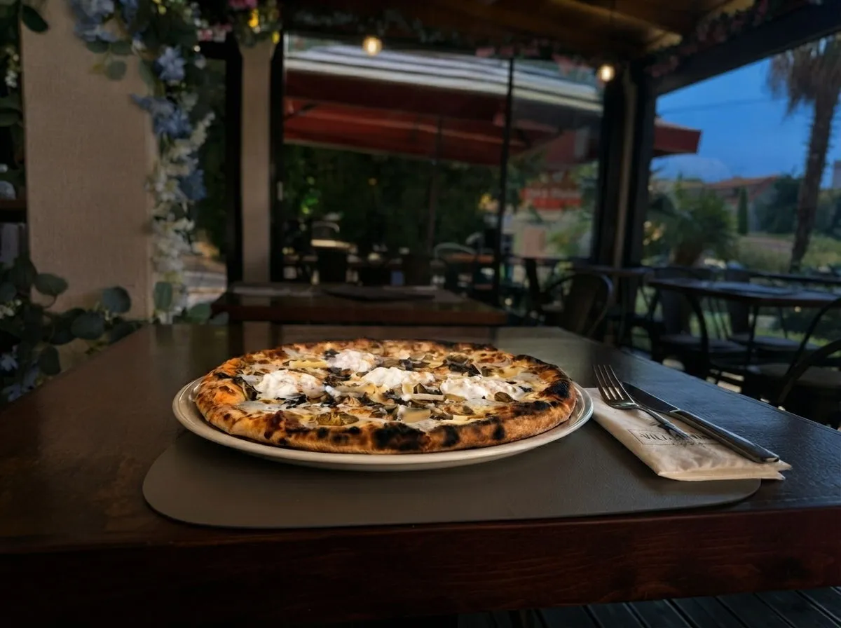 Pizza Fungi e Tartufo, umak od mascarponea, vrganji, tartufi, šampinjoni, stracciatella di bufala, Pizzeria Villa Diana, Lučac, Split